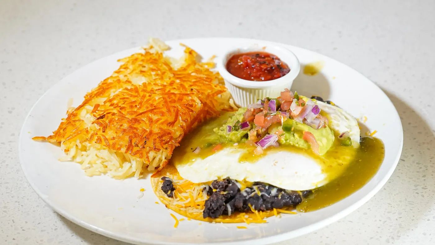 Heuvos Rancheros